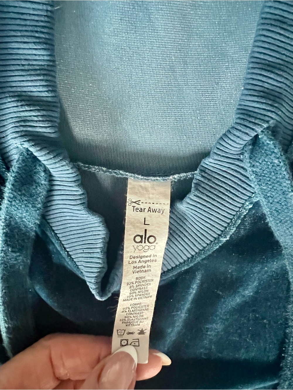 Women’s ALO Yoga Cropped Teal Velvet Hoodie - Picture 5 of 8